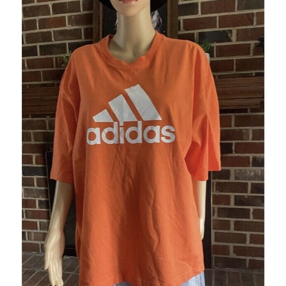Adidas Womens Plus Size Multi Sports Short Sleeve Shorter Length T-Shirt XL new - Picture 9 of 16